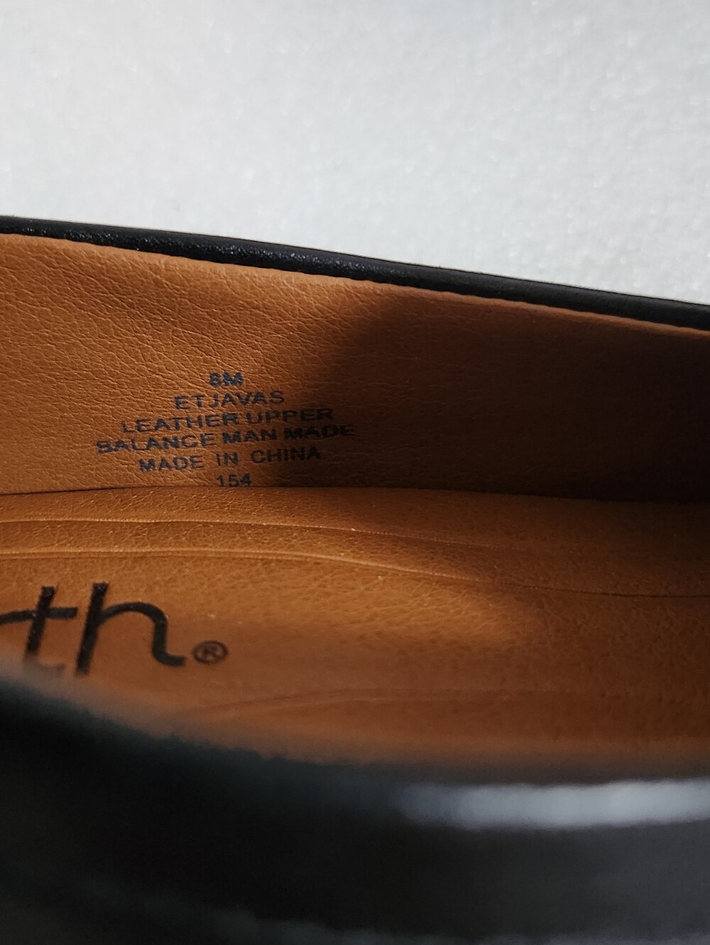 EARTH JAVAS LEATHER SLIP-ON PENNY LOAFER WOMEN'S COLOR BLACK SIZE US 8M - Picture 5 of 6